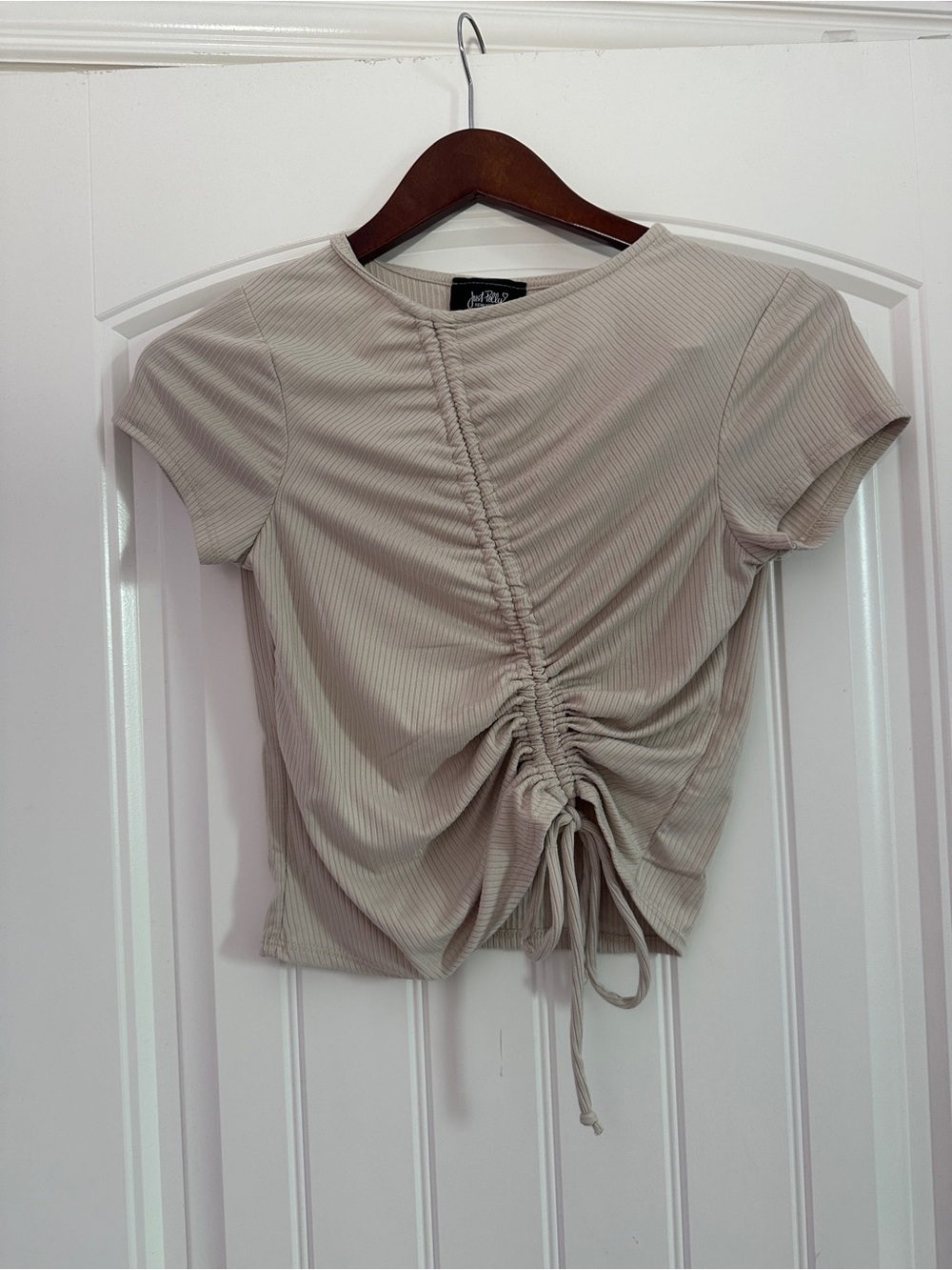 Ruched Front Ribbed Short Sleeve Top - Neutral Beige